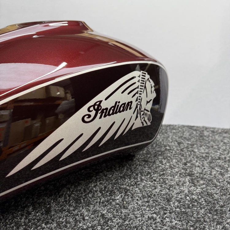 Indian Scout Bobber / Rogue Fuel Tank In maroon crimson